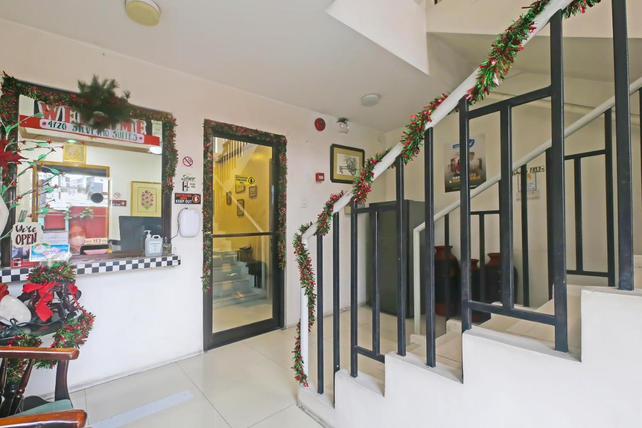 מנילה Oyo 896 Silverio Suites מראה חיצוני תמונה
